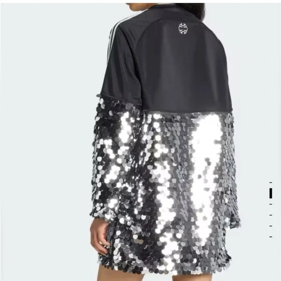 Adidas Adilenium Season 4 Teamgeist
Sequins Mini Dress - Picture 3 of 4